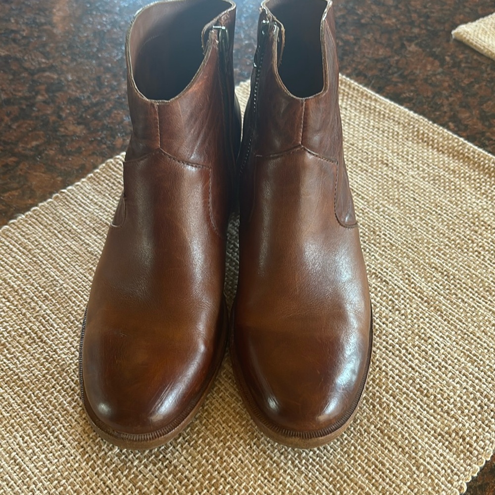 Kork-Ease Brown Leather Casper Stacked Heel Booties NIB Size 6.5